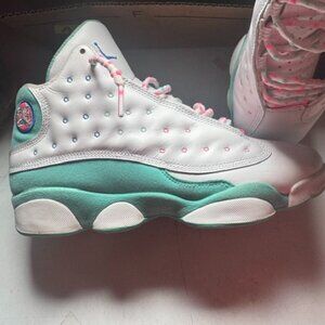 Air Jordan 13 Retro GS 'Aurora Green'